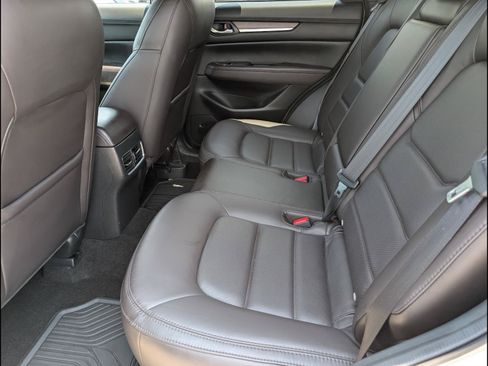 Used 2023 MAZDA CX-5 Signature AWD/4WD image 13