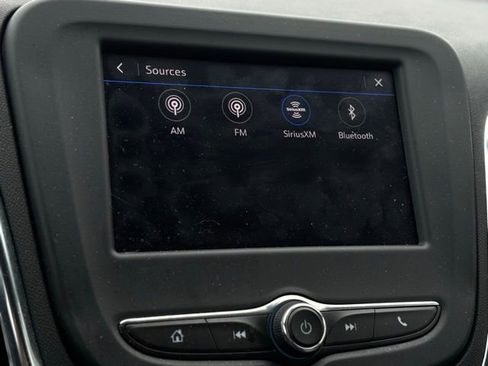 Used 2024 Chevrolet Equinox LT image 34