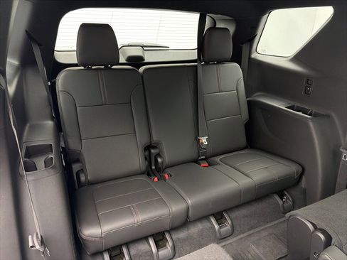 Certified 2023 Chevrolet Traverse RS image 55