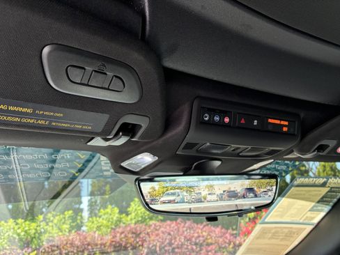 Used 2022 Chevrolet Corvette Stingray Preferred Cpe w/ Z51 Performance Package image 36