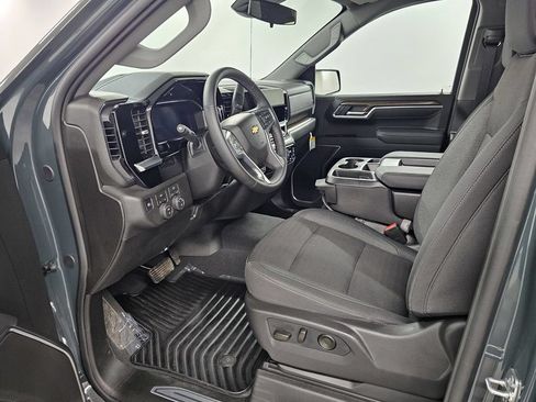Used 2026 Chevrolet Silverado 1500 LT AWD/4WD image 19