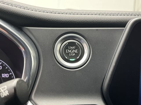 Used 2019 Chevrolet Blazer LT image 20