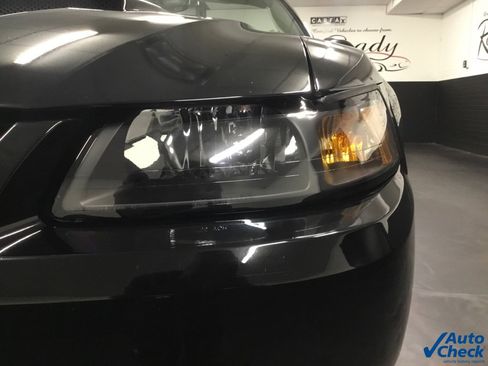 Used 2004 Ford Mustang GT image 29