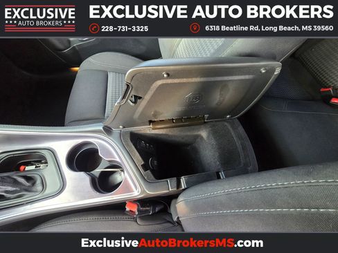 Used 2018 Dodge Challenger SXT w/ Blacktop Package image 22