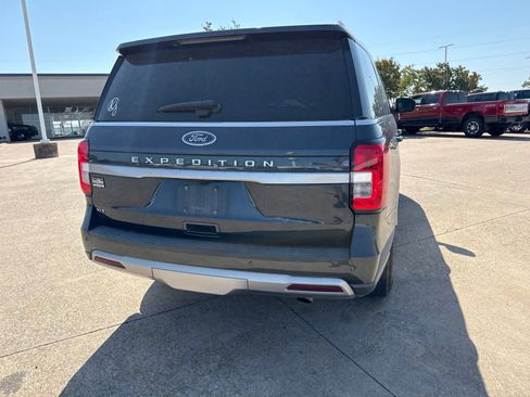 Used 2022 Ford Expedition XLT RWD image 6