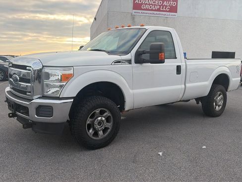 Used 2014 Ford F250 XLT w/ Snow Plow Prep Package image 2