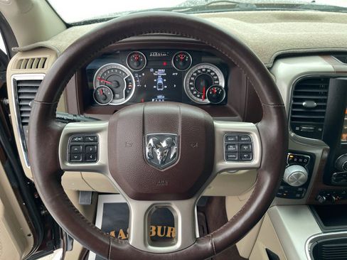 Used 2015 RAM 1500 Laramie w/ Convenience Group image 30