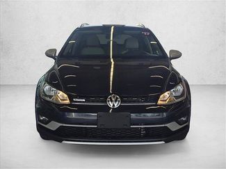 Used 2017 Volkswagen Golf Alltrack S AWD/4WD video 2