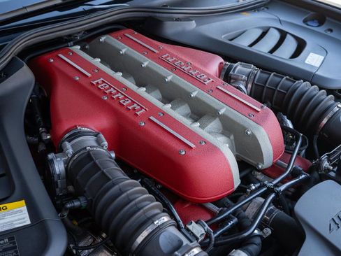 Certified 2018 Ferrari GTC4Lusso AWD/4WD image 10