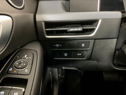 Used 2025 Hyundai Sonata SEL FWD image 15