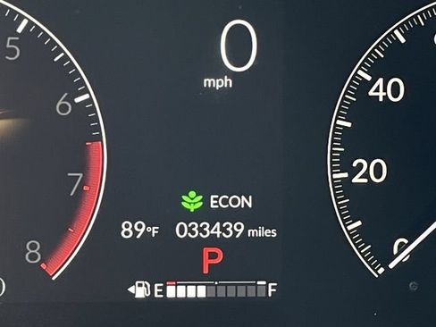 Certified 2025 Honda Pilot Touring image 16