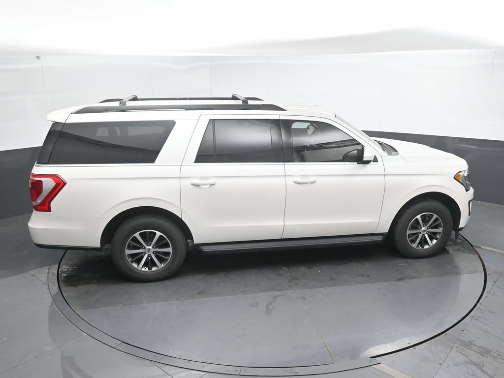 Used 2019 Ford Expedition Max XLT w/ Cargo Package AWD/4WD image 32
