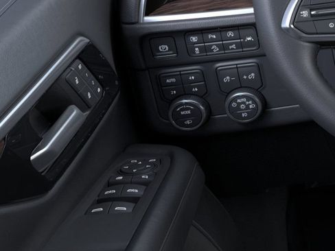 New 2026 Chevrolet Suburban Z71 AWD/4WD image 22