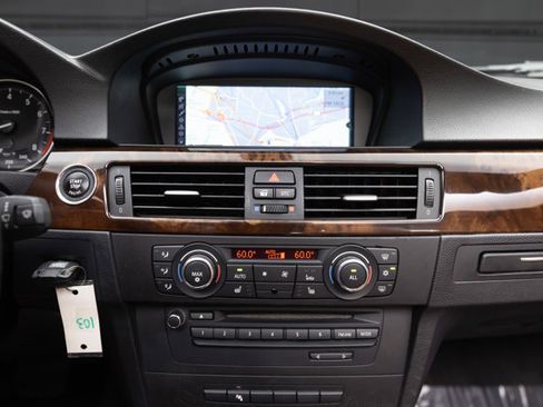 Used 2011 BMW 328i Convertible RWD image 79