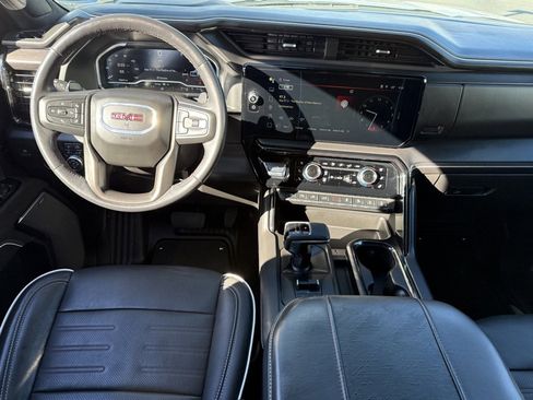 Certified 2024 GMC Sierra 1500 AT4X image 18