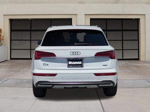 Used 2023 Audi Q5 2.0T Premium w/ Convenience Package AWD/4WD image 5