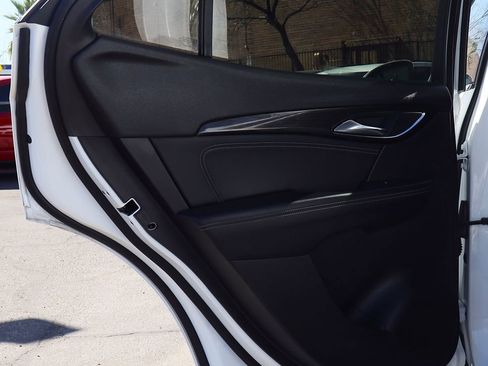 Used 2022 Buick Envision Preferred image 31