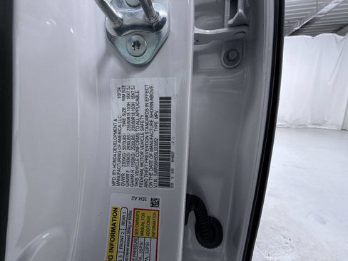 Used 2025 Honda CR-V Sport image 18