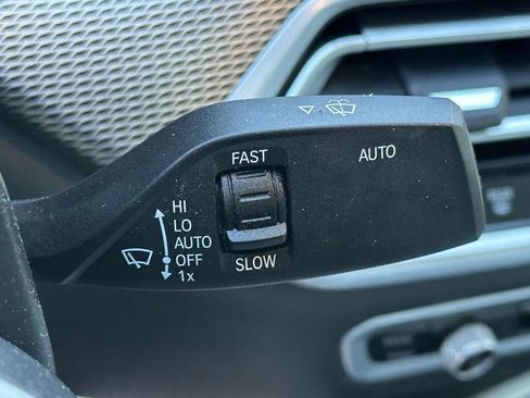 Used 2023 BMW X6 xDrive40i w/ Executive Package image 24