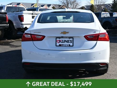 Used 2024 Chevrolet Malibu LT FWD image 9