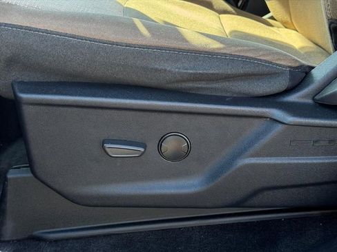 Used 2023 Ford F150 XLT image 14