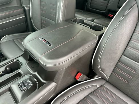 Used 2024 GMC Sierra 2500 AT4X AWD/4WD image 22