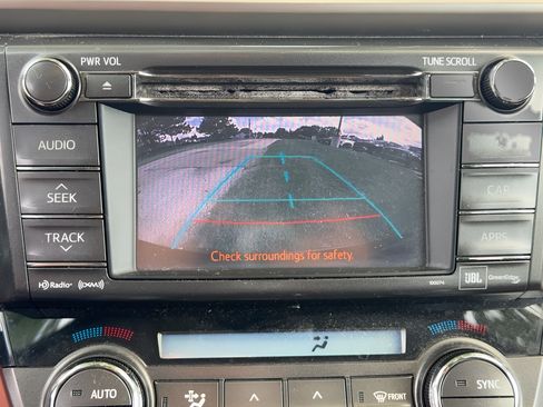 Used 2013 Toyota RAV4 Limited FWD image 28