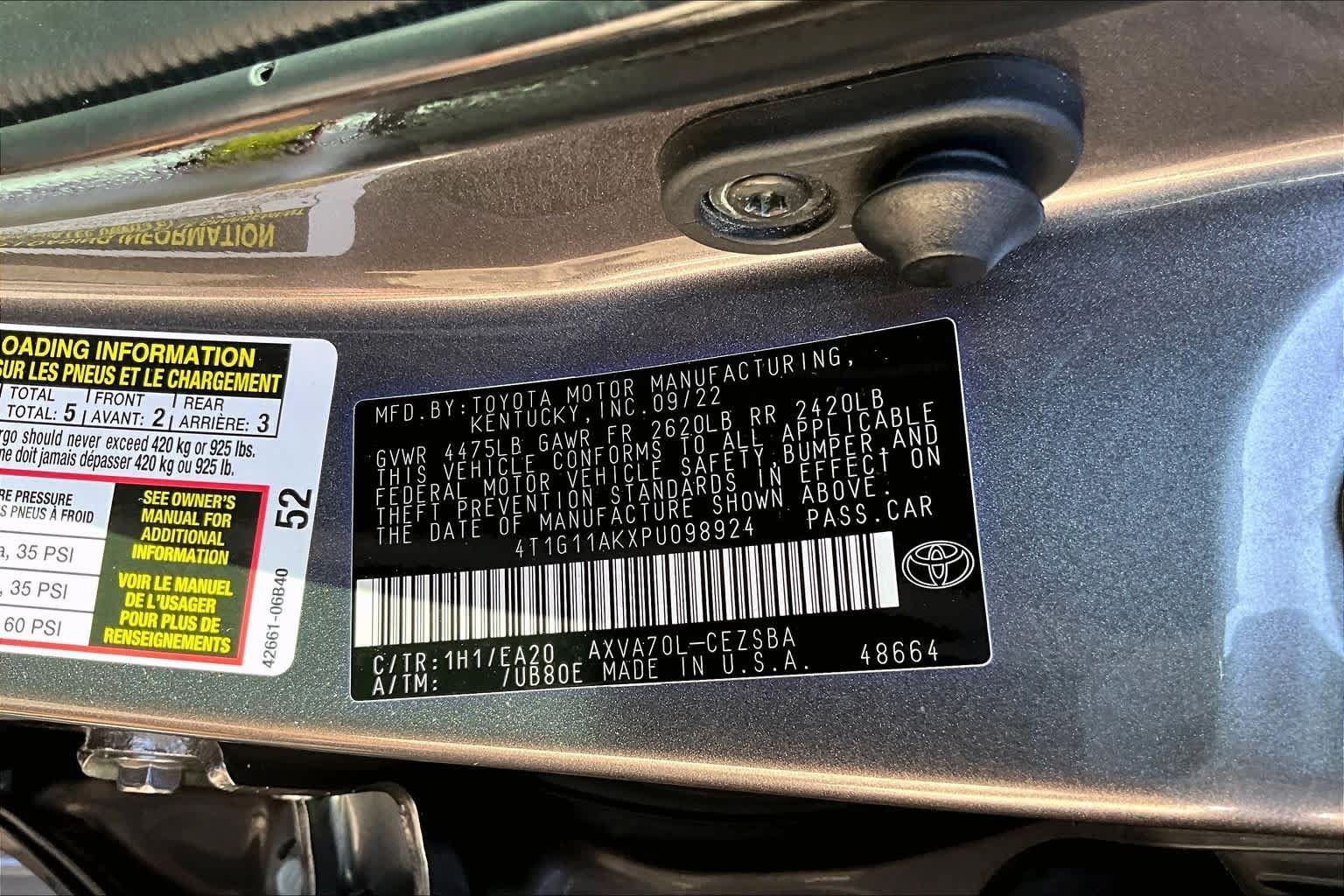Used 2023 Toyota Camry SE FWD image 29