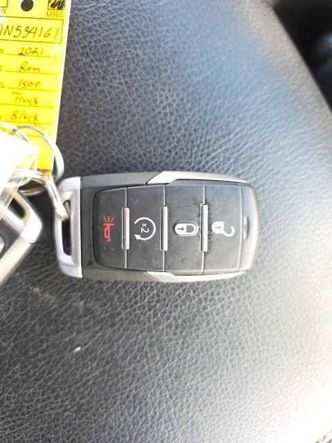 Used 2021 RAM 1500 Big Horn AWD/4WD image 17