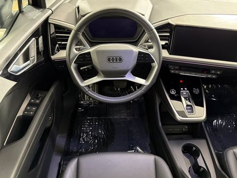Used 2023 Audi Q4 e-tron Premium Plus w/ Premium Plus RWD image 13