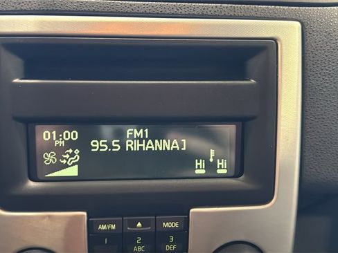 Used 2011 Volvo C30 T5 w/ Preferred Pkg image 21