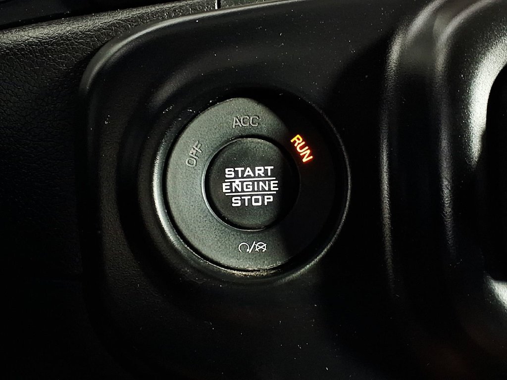 Used 2020 Jeep Wrangler Unlimited Sport S AWD/4WD image 17