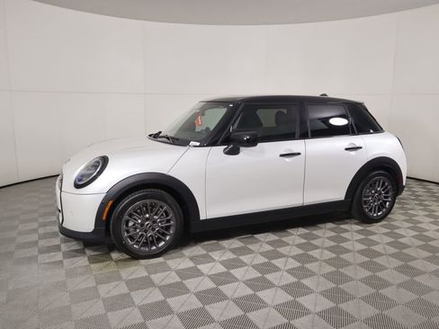 New 2026 MINI Cooper S image 8