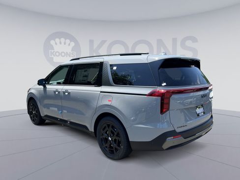 New 2026 Kia Carnival SX FWD image 4
