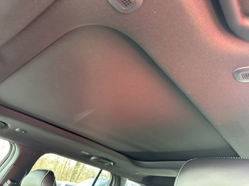 New 2026 Jeep Grand Cherokee Limited AWD/4WD image 15