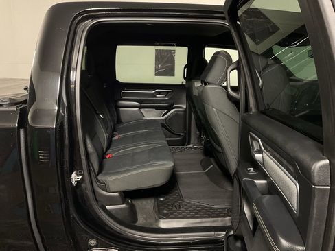 Used 2019 RAM 1500 Big Horn image 29