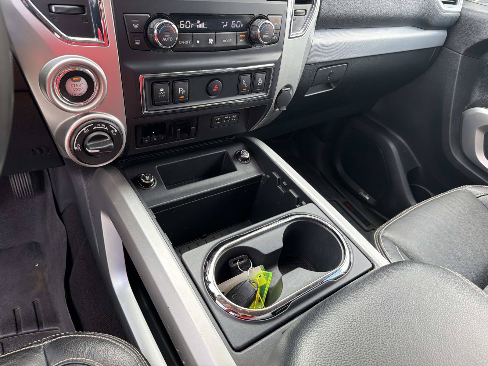 Used 2019 Nissan Titan PRO-4X w/ Pro-4x Convenience Package AWD/4WD image 31