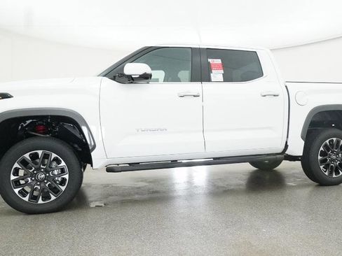New 2026 Toyota Tundra Limited AWD/4WD image 8