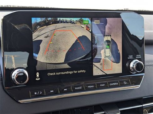 New 2025 Mitsubishi Outlander SE image 21