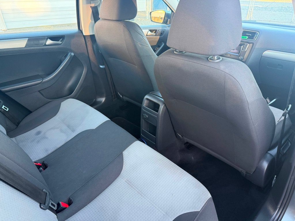 Used 2018 Volkswagen Jetta S FWD image 15