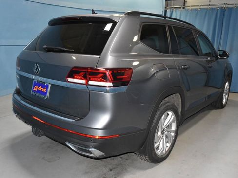 Used 2023 Volkswagen Atlas SE image 27