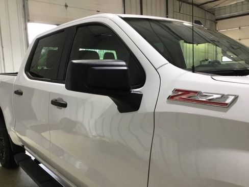 New 2026 Chevrolet Silverado 1500 Custom Trail Boss AWD/4WD image 24