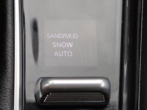 Used 2023 Jeep Compass Latitude w/ Convenience Group image 7