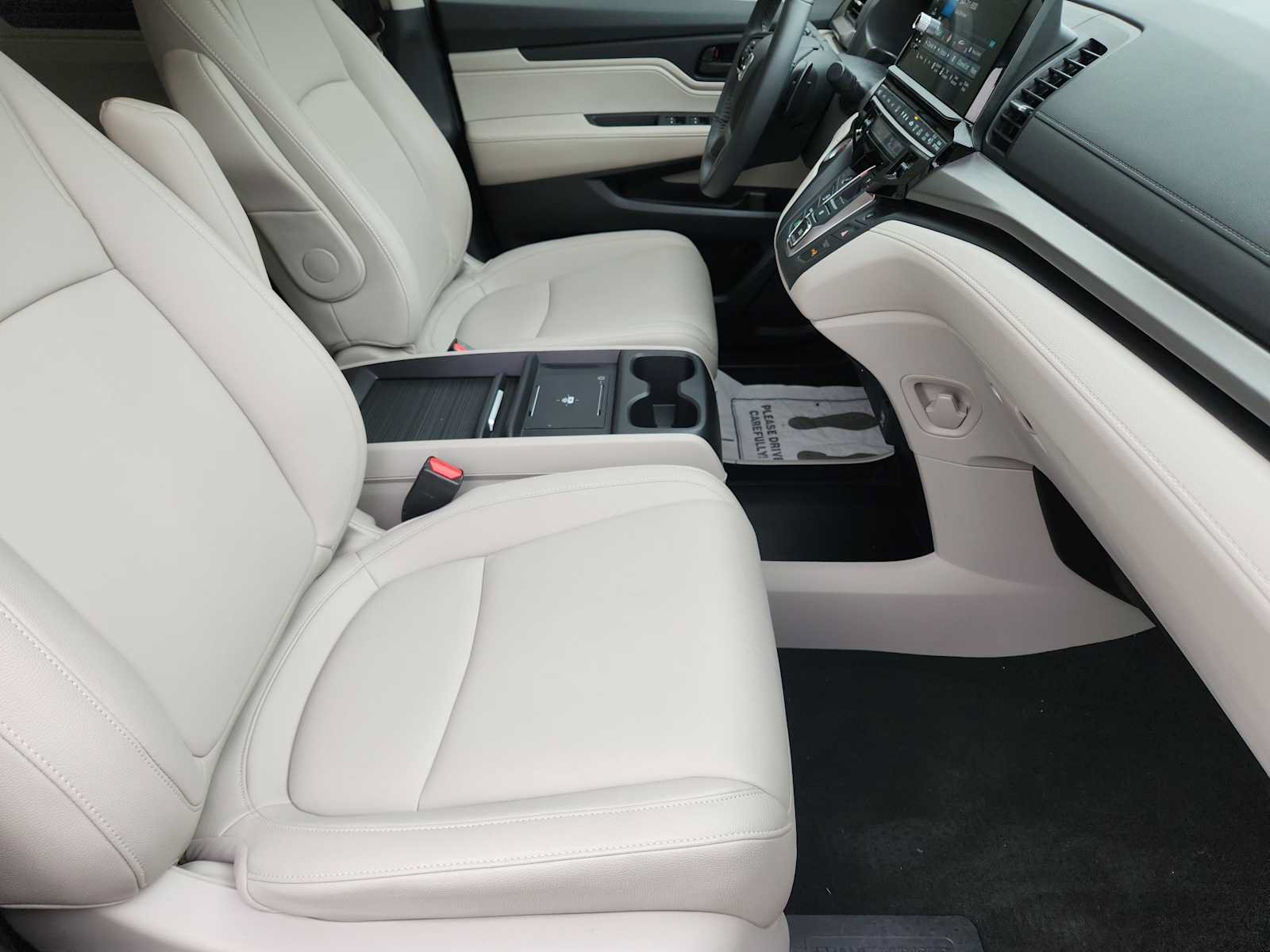 Used 2026 Honda Odyssey EX-L image 13