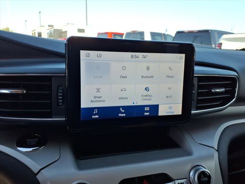 Certified 2023 Ford Explorer XLT w/ Equipment Group 202A image 18