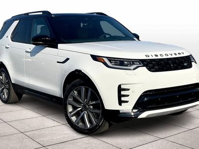 New 2025 Land Rover Discovery Dynamic SE