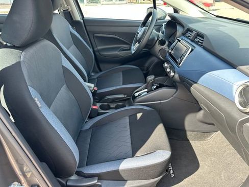 Used 2025 Nissan Versa SV w/ Trunk Package image 24