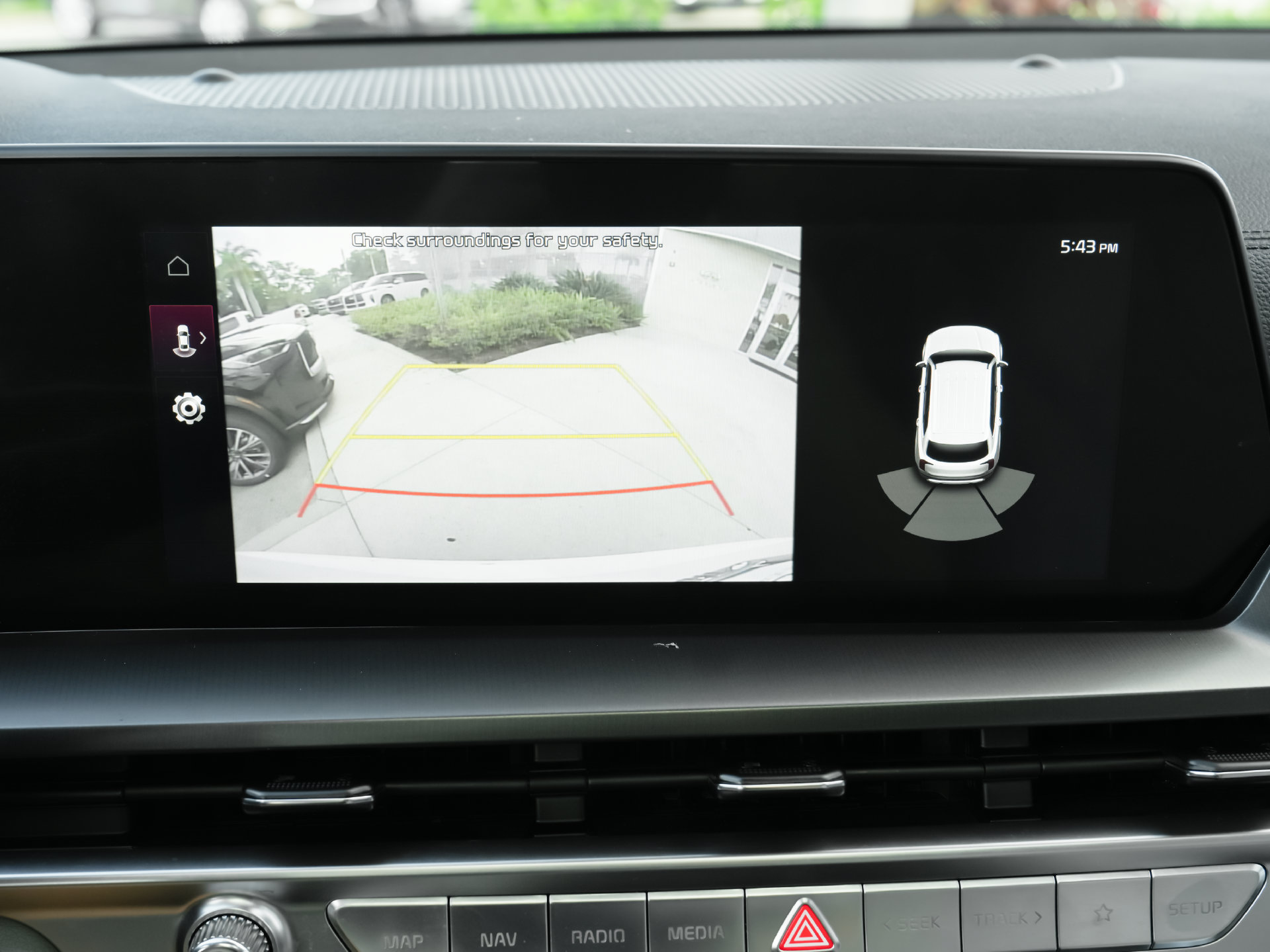 Used 2025 Kia Telluride S FWD image 18