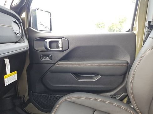 New 2025 Jeep Wrangler Unlimited Rubicon 392 image 47