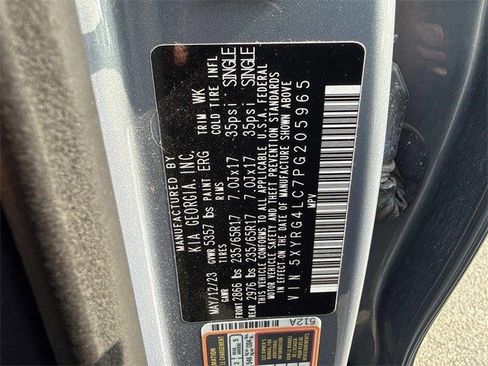 Used 2023 Kia Sorento LX image 29